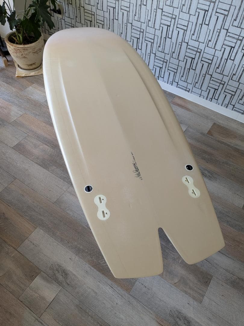 SOURCE SURFBOARD　ソースサーフボード　ミニシモンズ