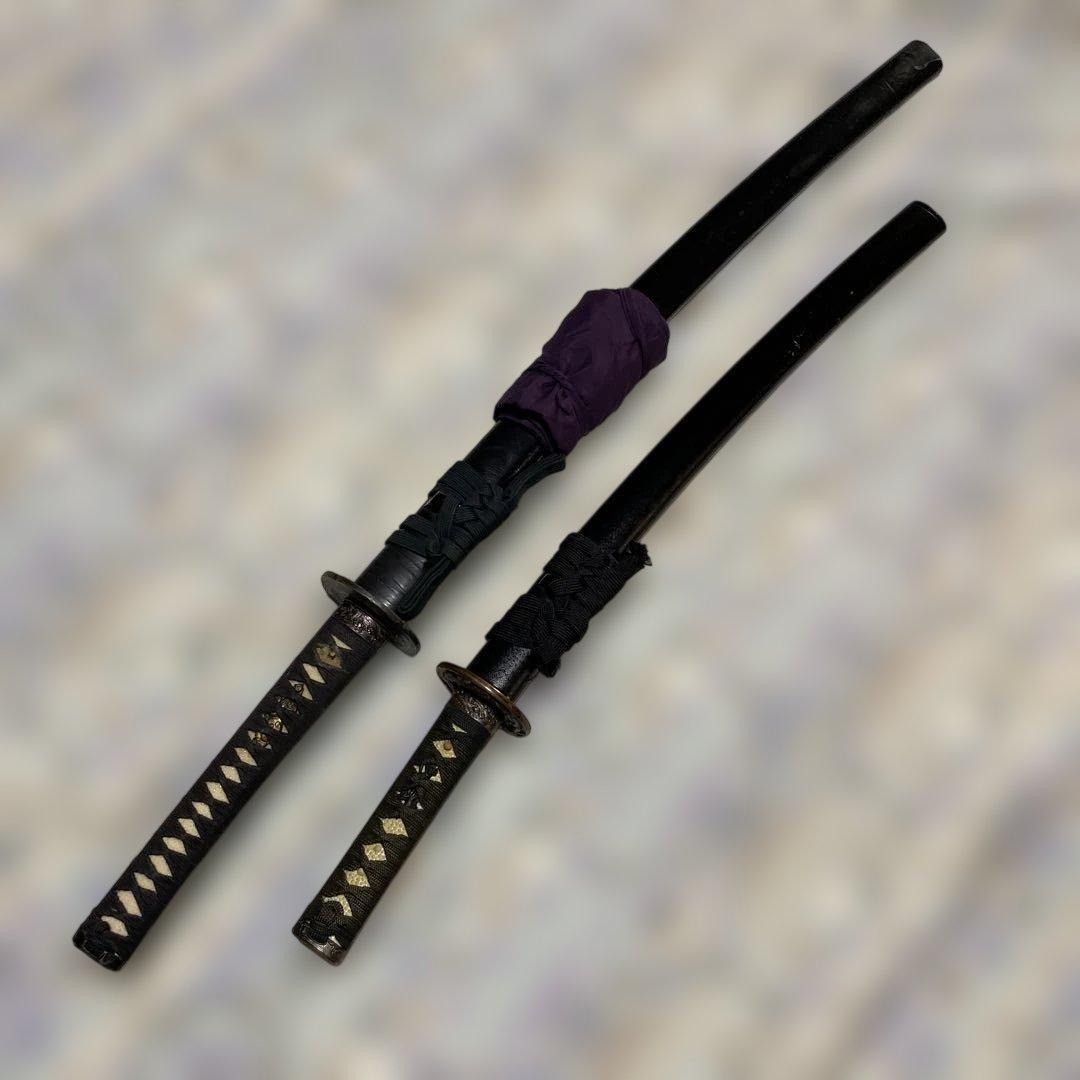 居合大刀(刀袋付)と脇差模造刀