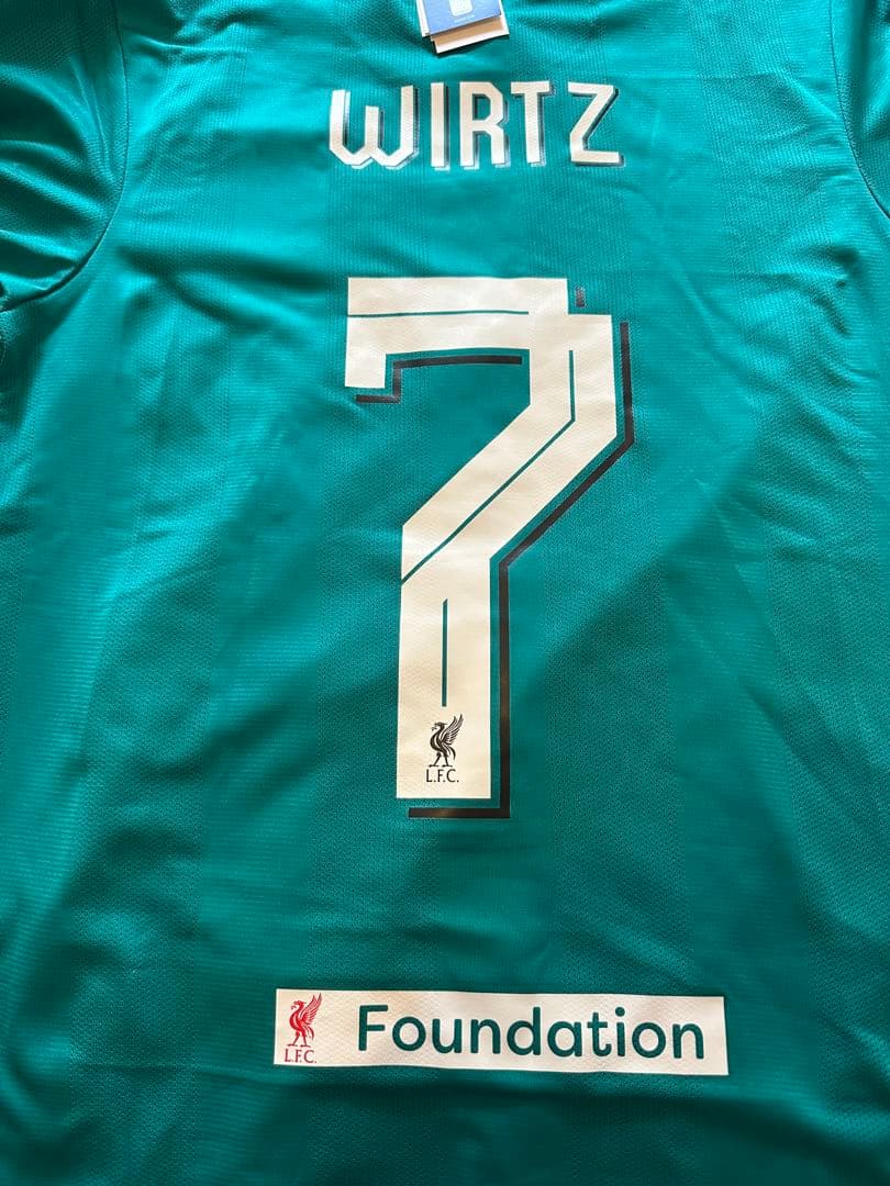 【新品未使用】リヴァプール25-26 ホームユニフォーム　ヴィルツ　CL