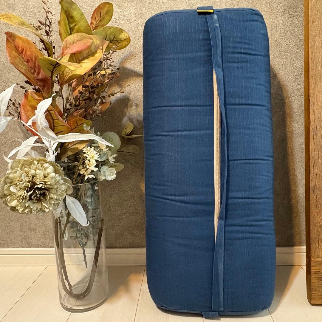 【送料込】ヨガワークス ボルスター ダークブルー Yogaworks