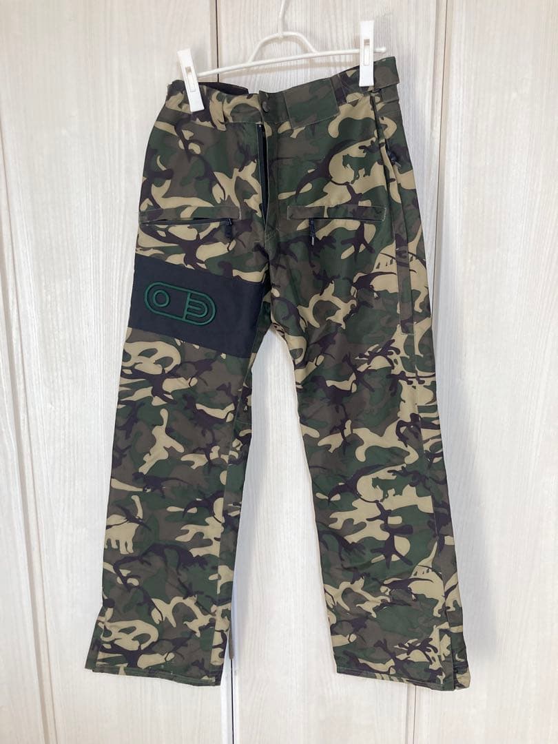 【最終値下げ】AIRBLASTER スノーボード上下 L エアブラスター 迷彩