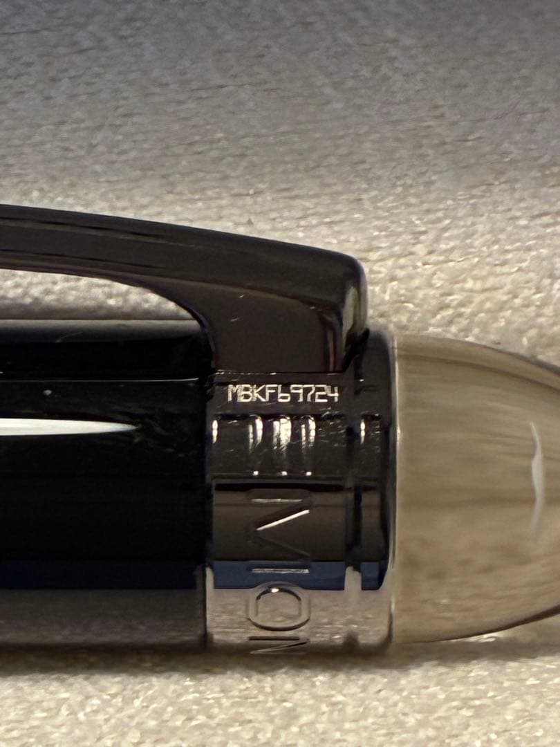 MONTBLANC ボールペン　黒