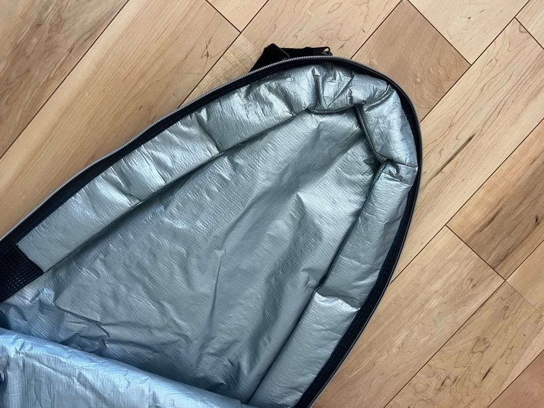 Ocean and Earth Airconサーフボードケース 6'4\"fish