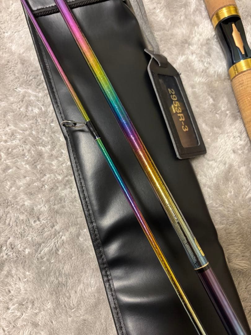 ワールドシャウラリミテッド　2953R-3 (保証書あり)