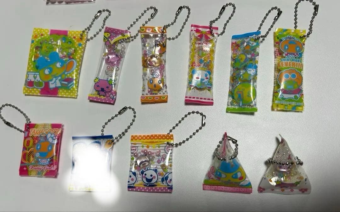 当時物　平成レトロ　たまごっち　ボンボンドロップシール　キーホルダー　ガチャポン
