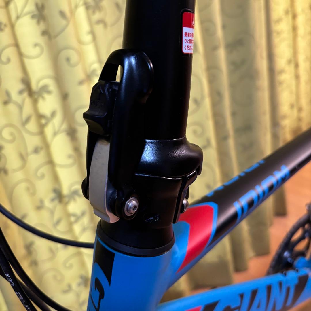 【美品】ジャイアント GIANT IDIOM1 イディオム1 ミニベロ