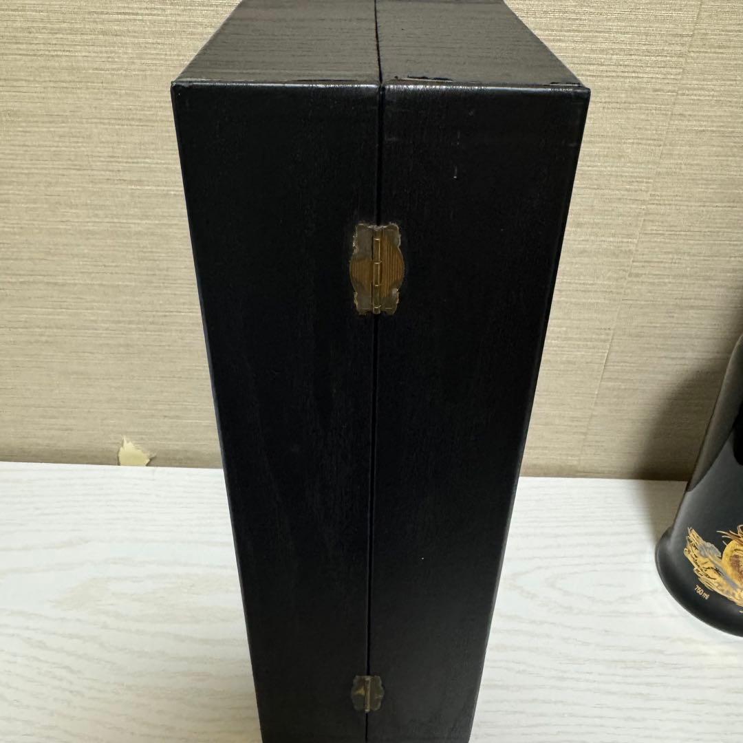 【Bowmore】【ボウモア】 30年セラミックドラゴンボトル 空き瓶 空き箱