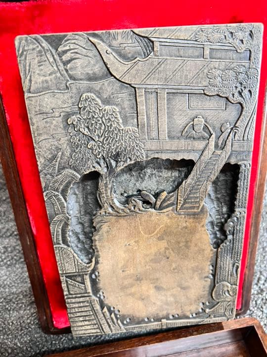 中国　硯　箱有り