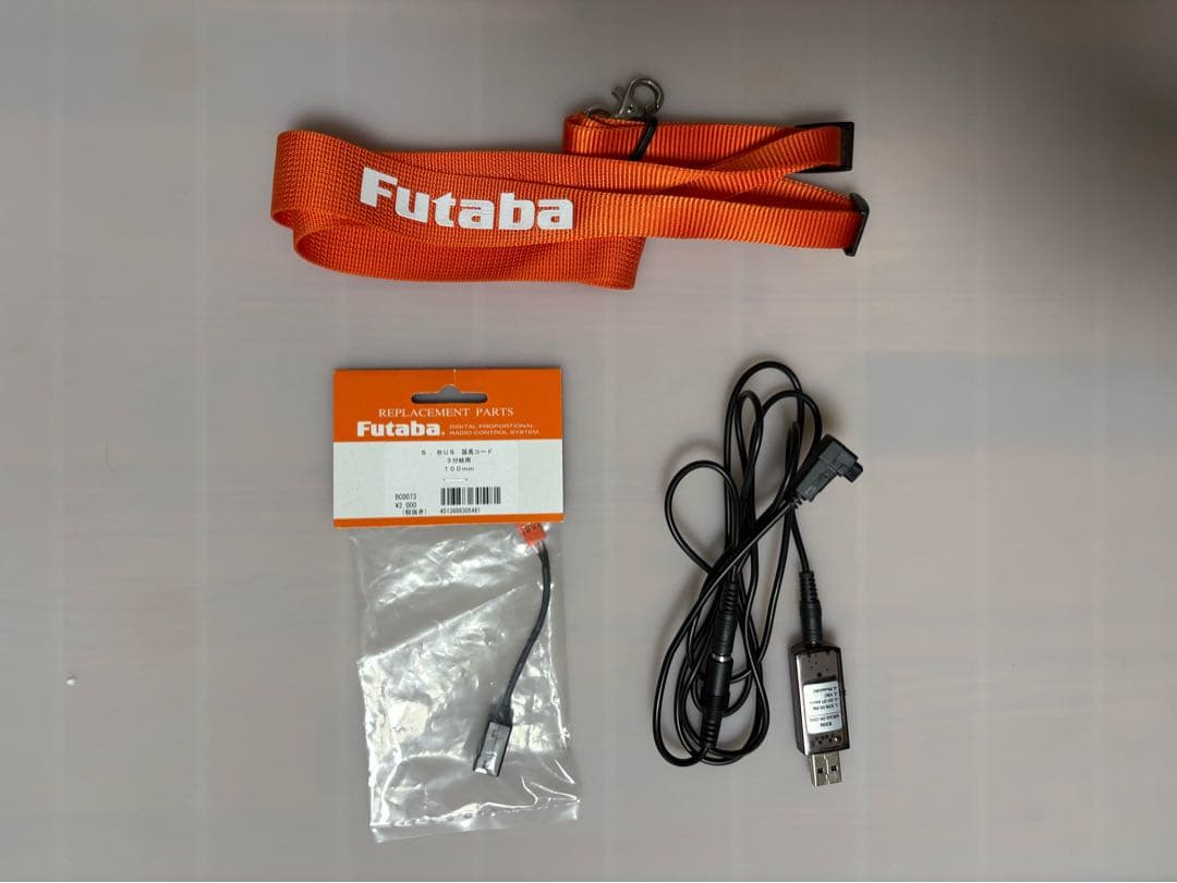 フタバT10J ヘリコプター用受信機セット（おまけ付き）