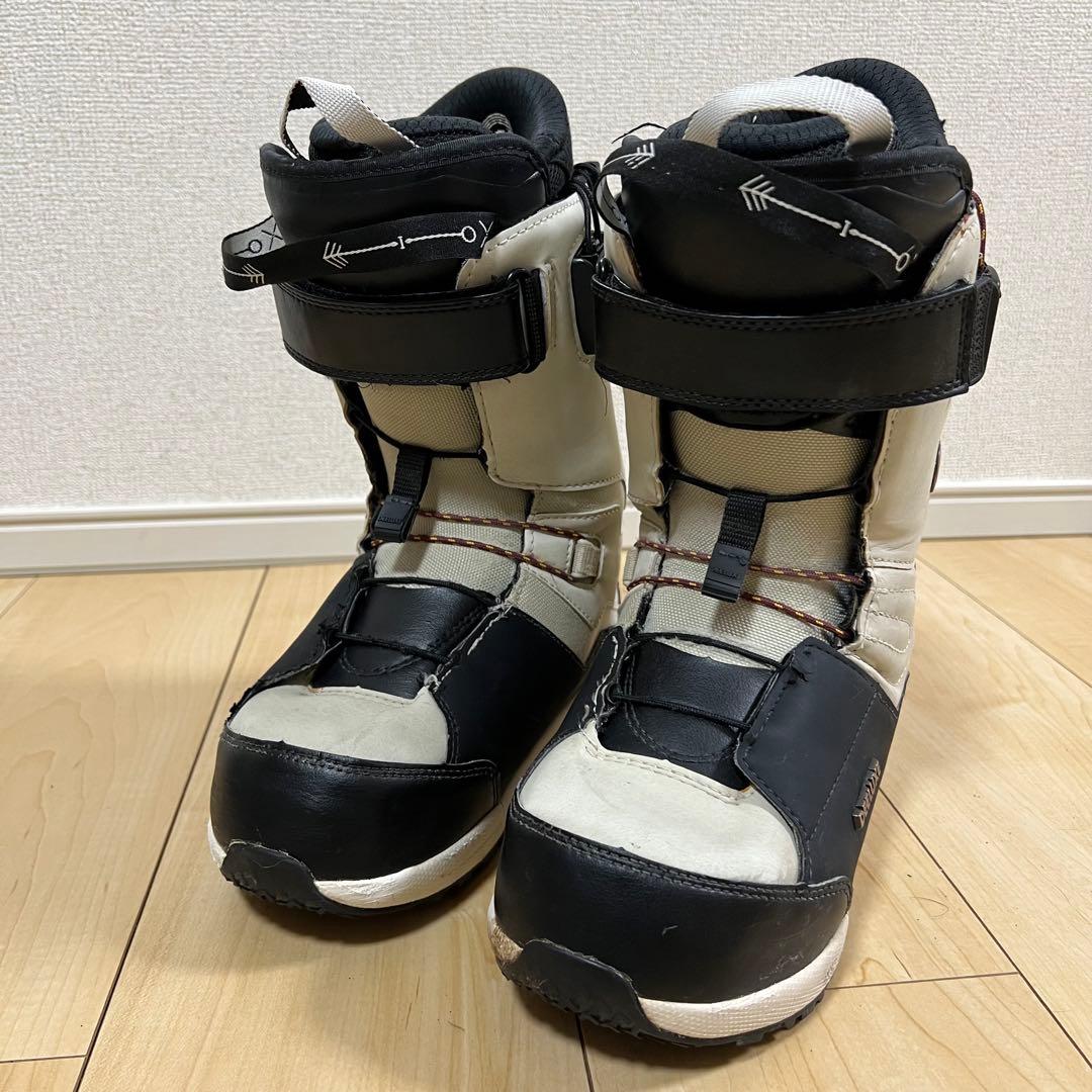 【即日発送】DEELUXE EMPIRE LARA 22.5cm21-22モデル