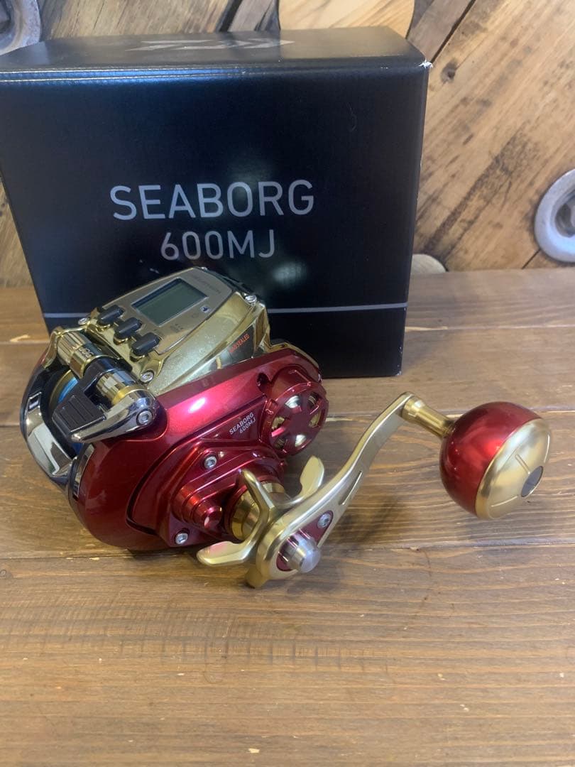 極美品！使用1回！シーボーグ600ＭＪ 電動リール SEABORG DAIWA