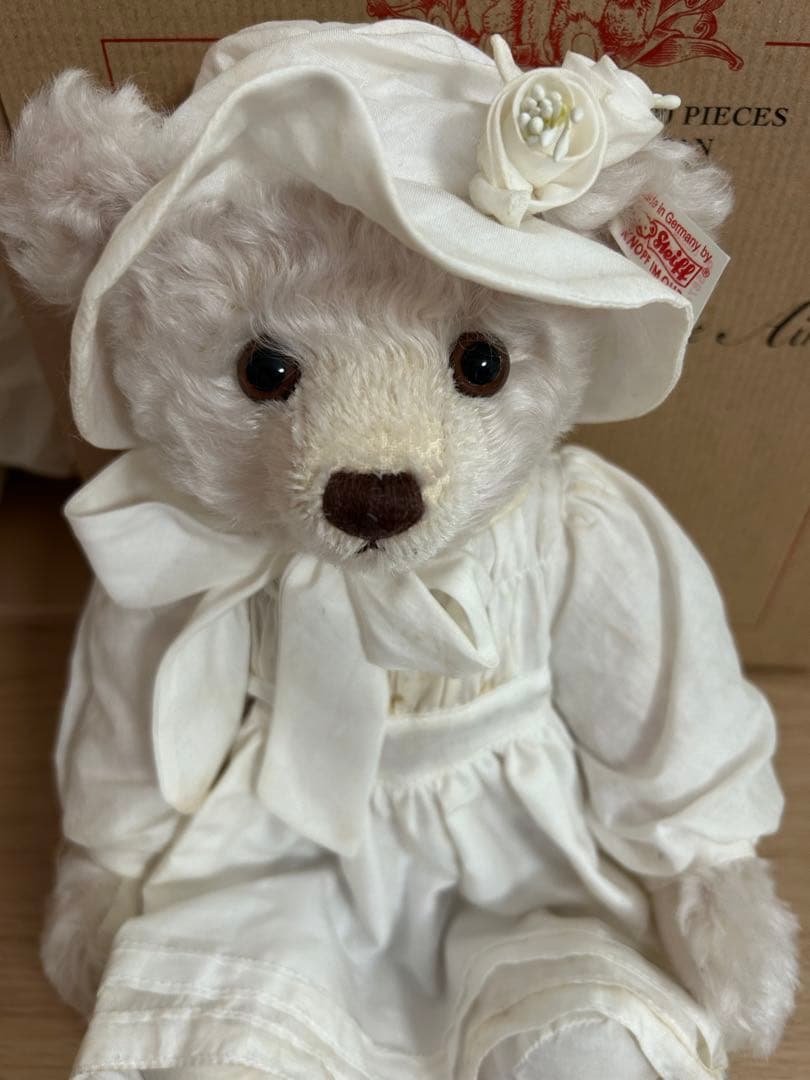 d*9様 レア！シュタイフ　マドモアゼルアイコ　日本限定