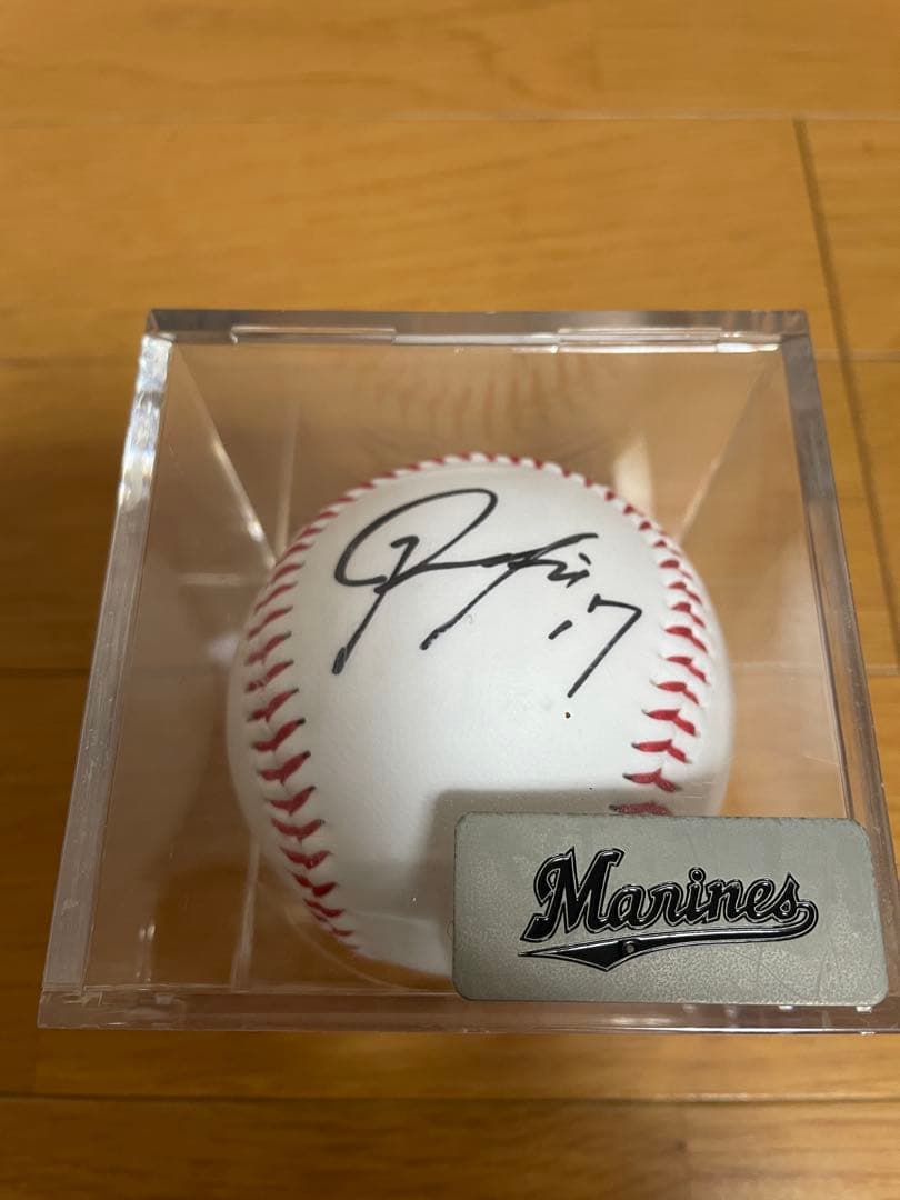 千葉ロッテ　佐々木朗希選手　直筆サインボール