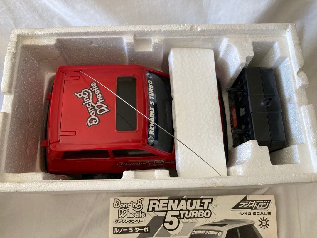 希少☆未使用品 ルノー5ターボ 1/12スケール ラジコン ダンシングウィリー