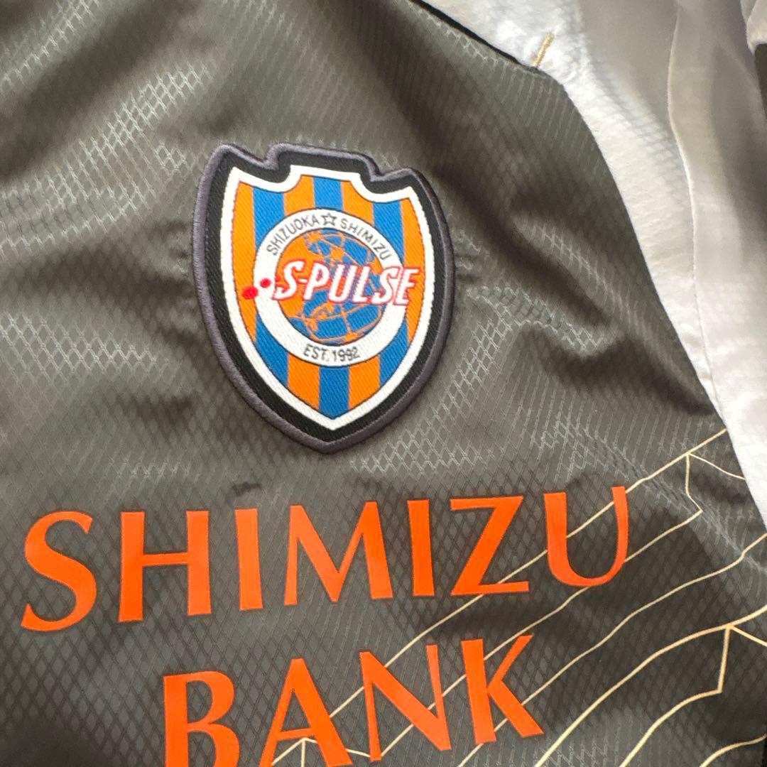 清水エスパルスPuma ウィンドブレーカー グレー/ブラック　Mサイズ