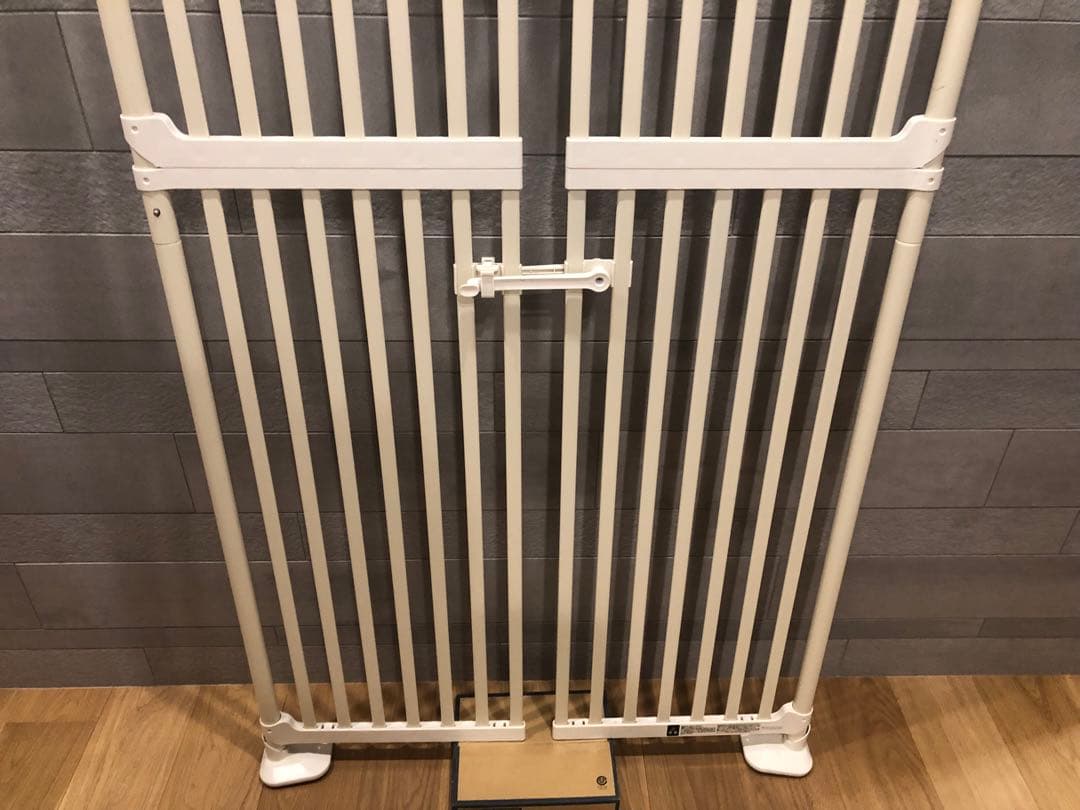 Wanyanya わにゃにゃ 猫脱走防止ゲート　突っ張り　扉