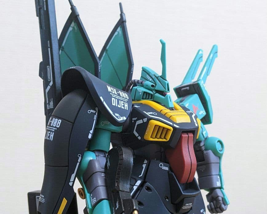 「人は同じ過ちを繰り返す。まったく…」ガンプラ完成品　1/144　HG　ディジェ