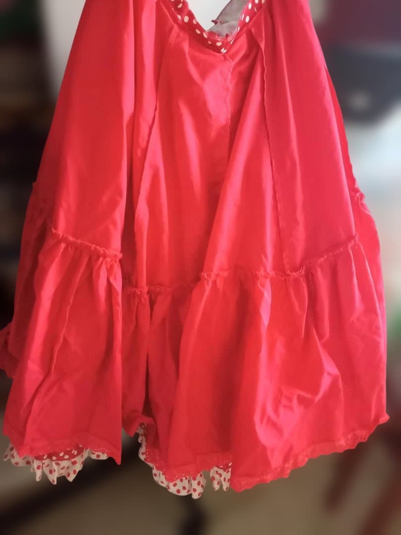 Bordados Floridos フラメンコドレス 赤 水玉