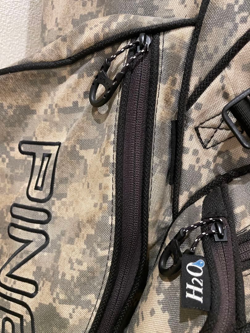 R*E様 アメリカ限定　PING HOOFERデジタルカモ柄　レアキャディバッグ