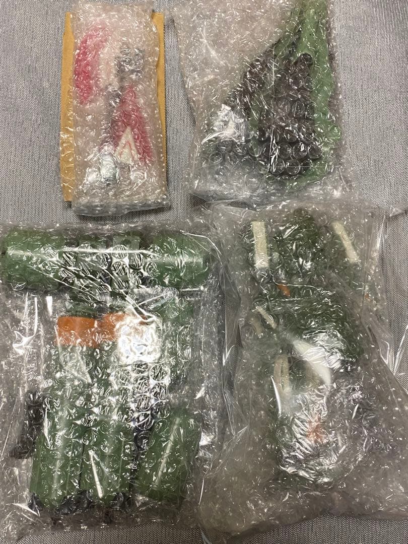 ボ*ン様 (訳ありジャンク品)HG クシャトリヤリペアード　完成品