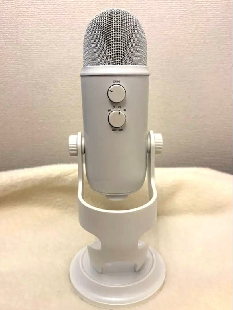 Blue Yeti USBコンデンサーマイク ホワイト 正規品 箱あり