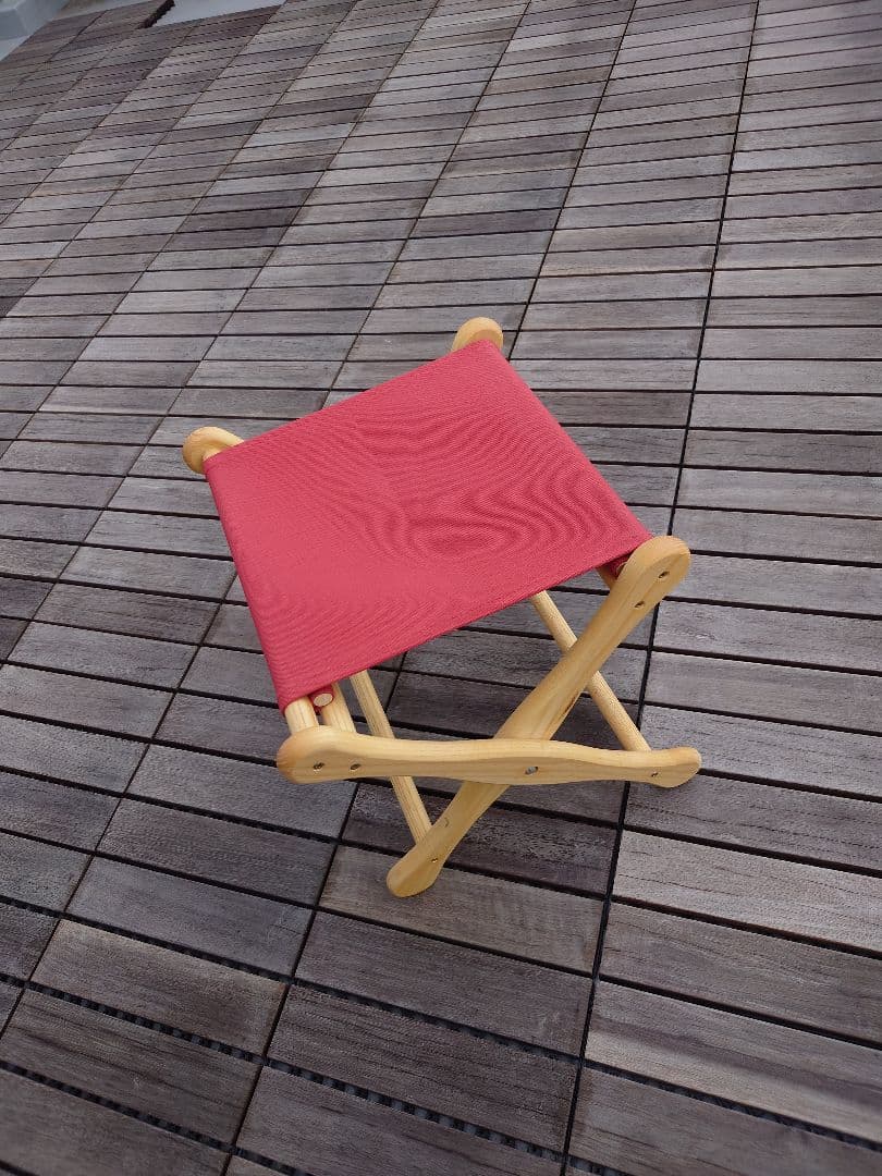 EIチェア／キャニオンレッド／キャンプスツール／ESSEX INDUSTRIES