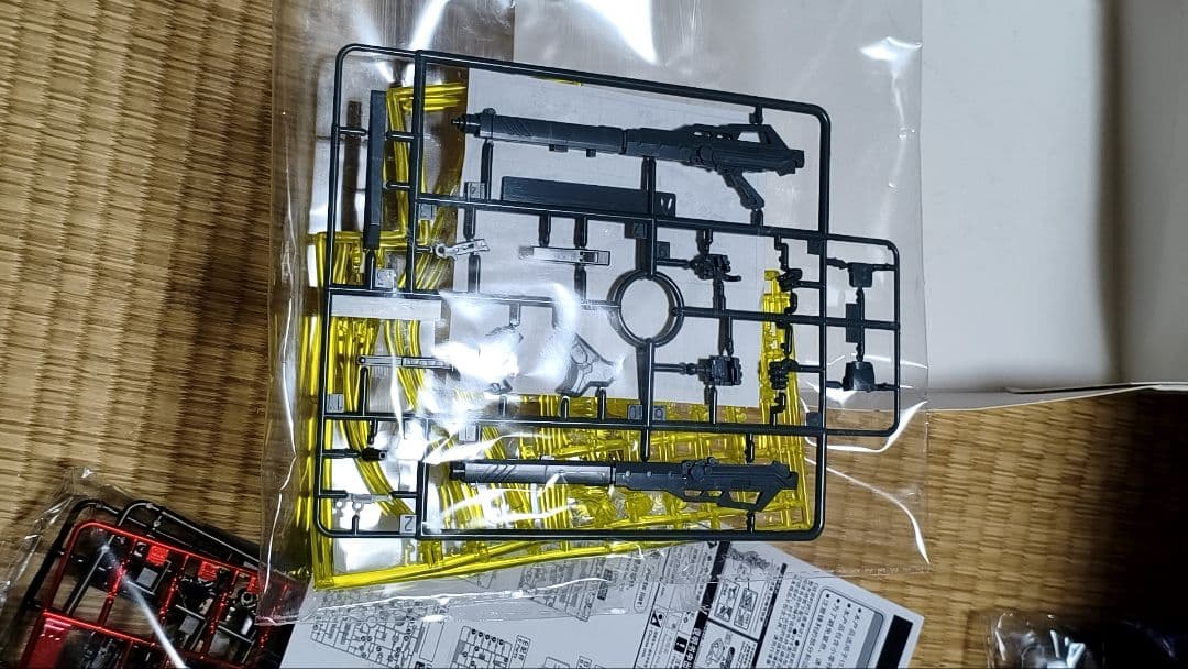 RG 1/144 沙扎比　赤メタリック色