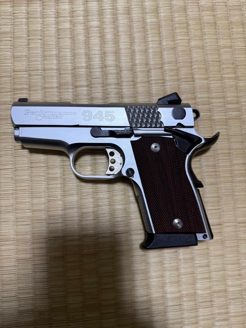 KSC M945 コンパクト　シルバー