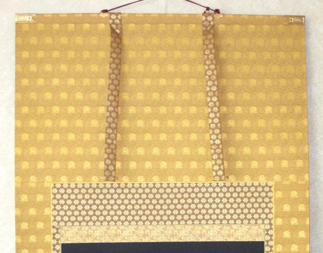 【純金真筆】掛け軸　観世音菩薩◆北畠光生 (真筆) 共箱・二重箱・タトウ箱付