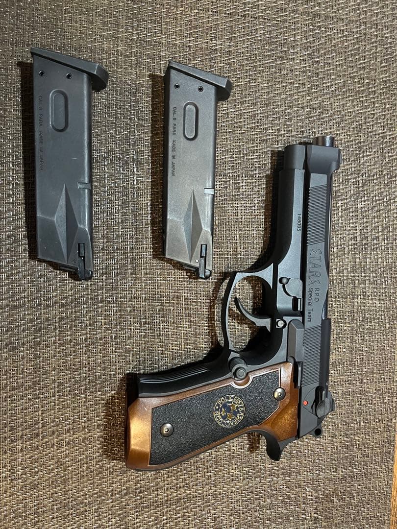 東京マルイ　サムライエッジ　2本マガジン付き