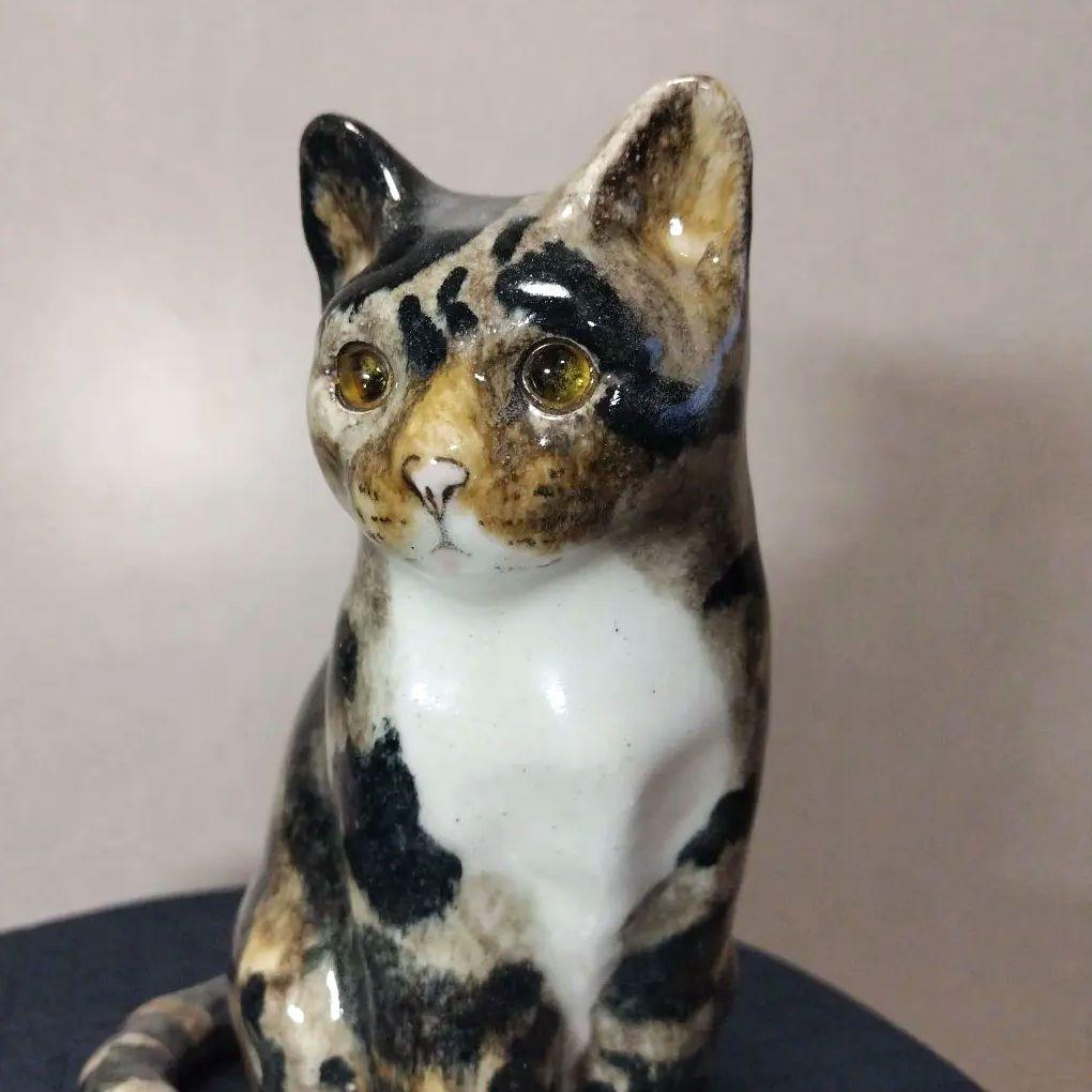 タビー＆ホワイト、ウィンスタンレイキャット（ケンジントンキャット）サイズ4