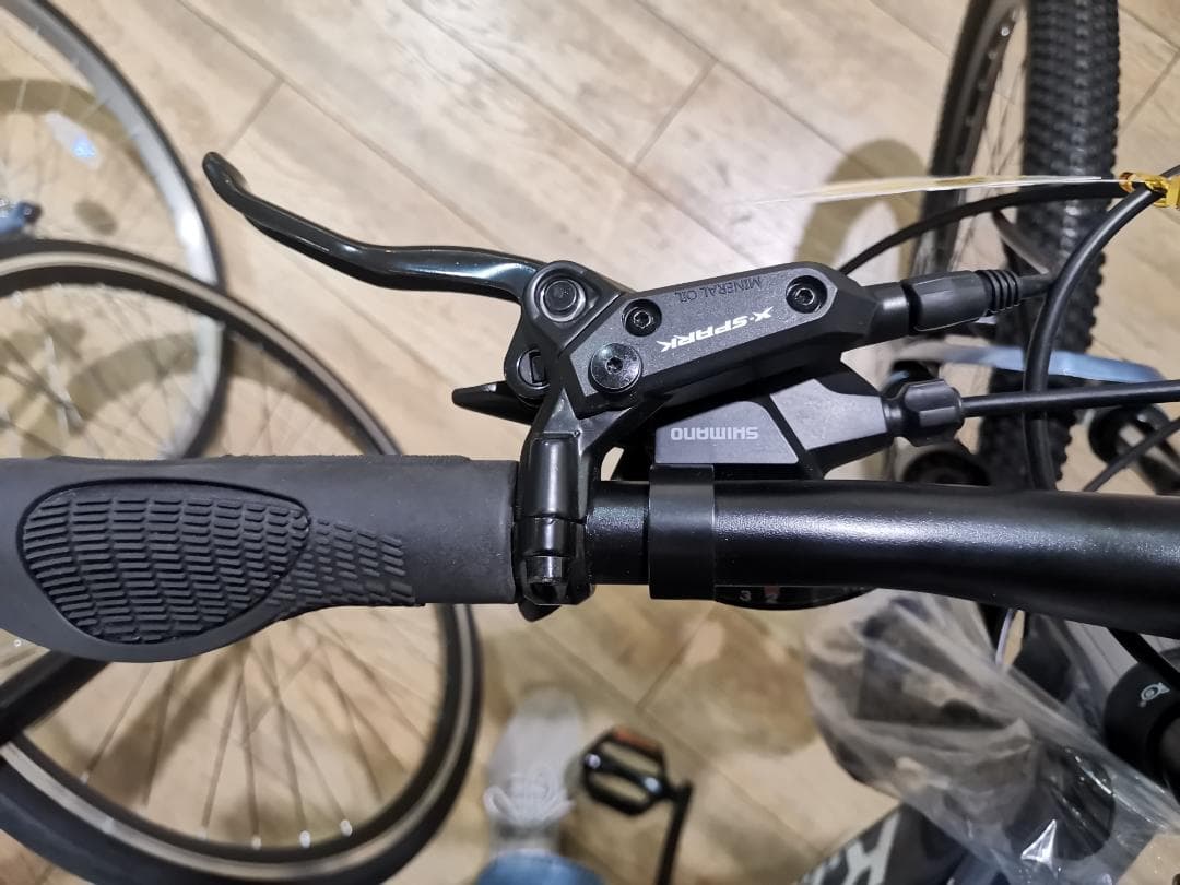 新品高品質CSLR26 マウンテンバイク アルミ製 油圧式ディスクブレーキ15