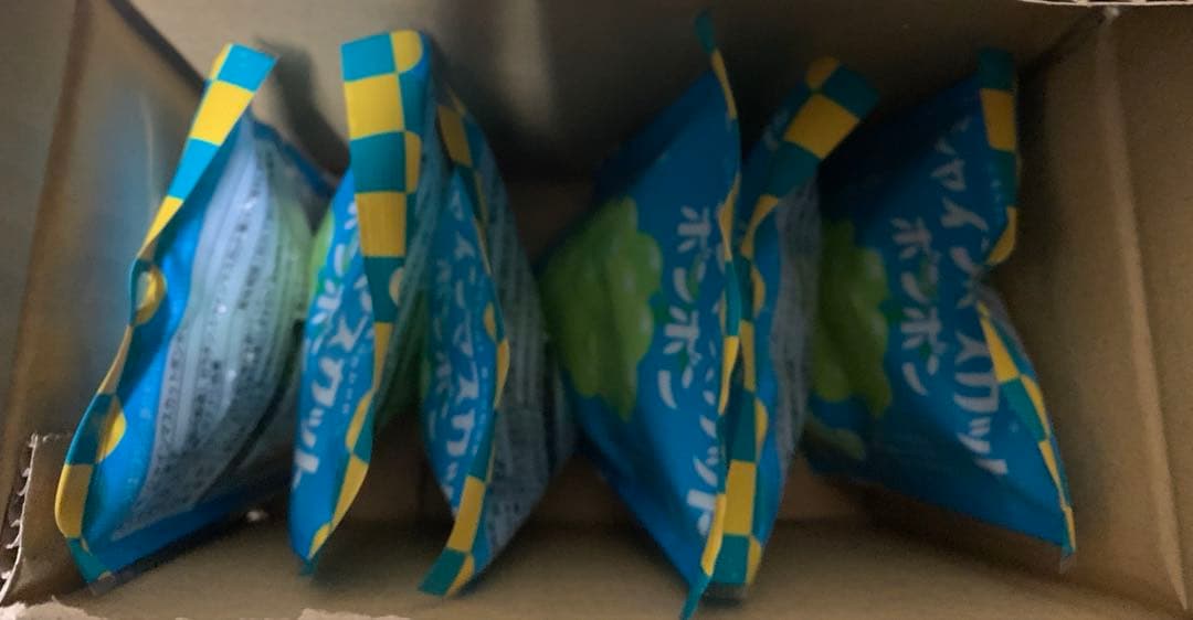 シャインマスカットボンボン　新品　未開封　6袋