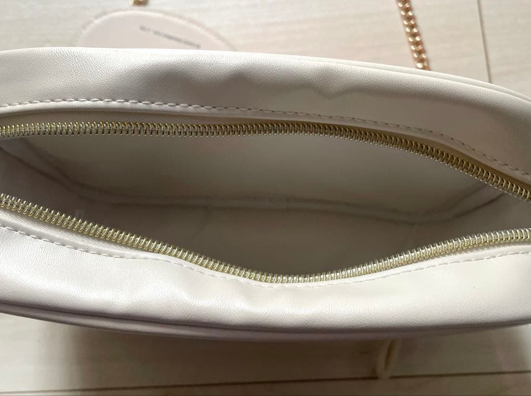 ユニバーサルスタジオ　USJ ユニバ　 キティ ショルダーバッグ　レア　完売品