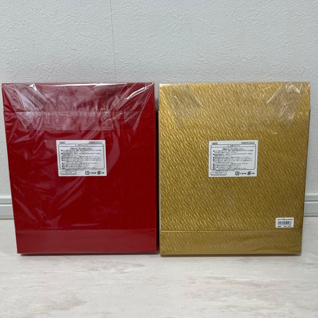 2006年ディズニーランド、シー クリスマスファンタジー プレートセット