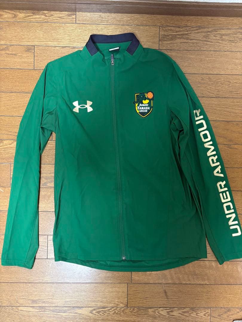 青森山田 三冠世代ジャケットとトレーニングパンツセット