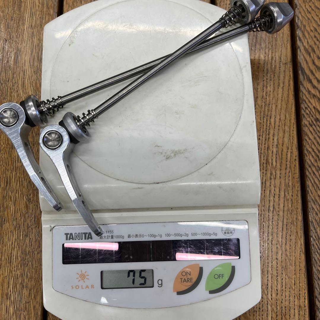 WR COMPOSITI 軽量チタンスキュワー シルバー　中古