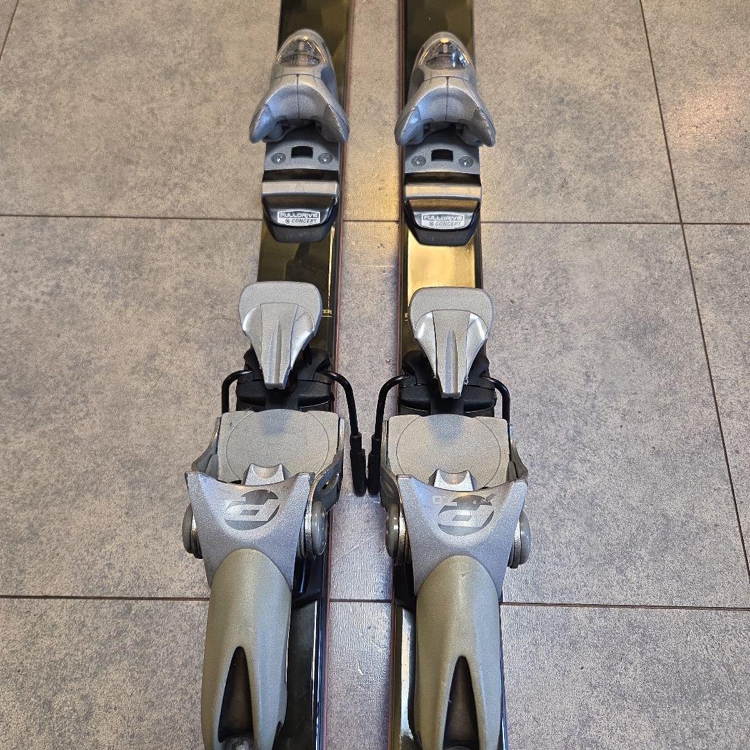 ID one スキー板（MR172-A）