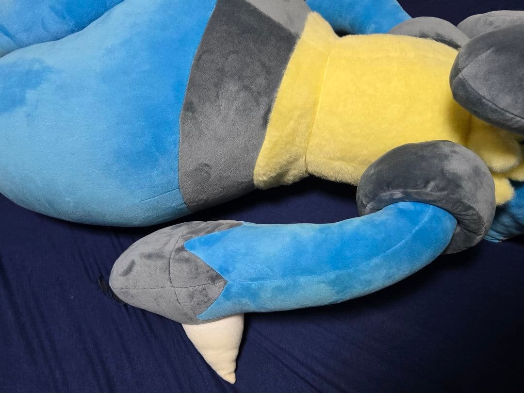 ポケモン ルカリオ 等身大ぬいぐるみ