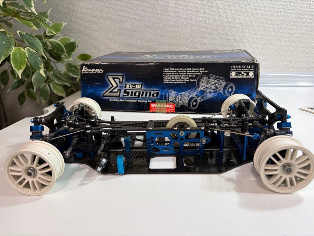 KAWADA 1/10スケール電動RCカーキット　SV-10 SIGMA