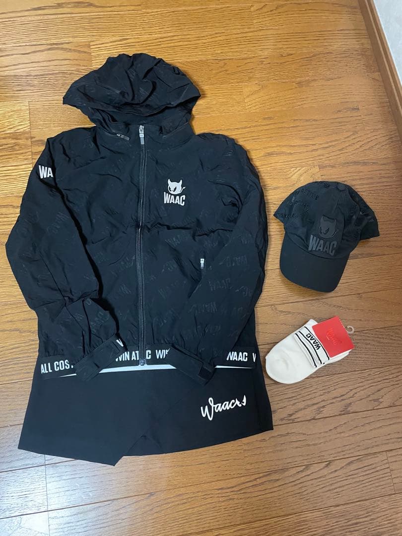 WAAC フード付きジャケット ブラック キャップ付き