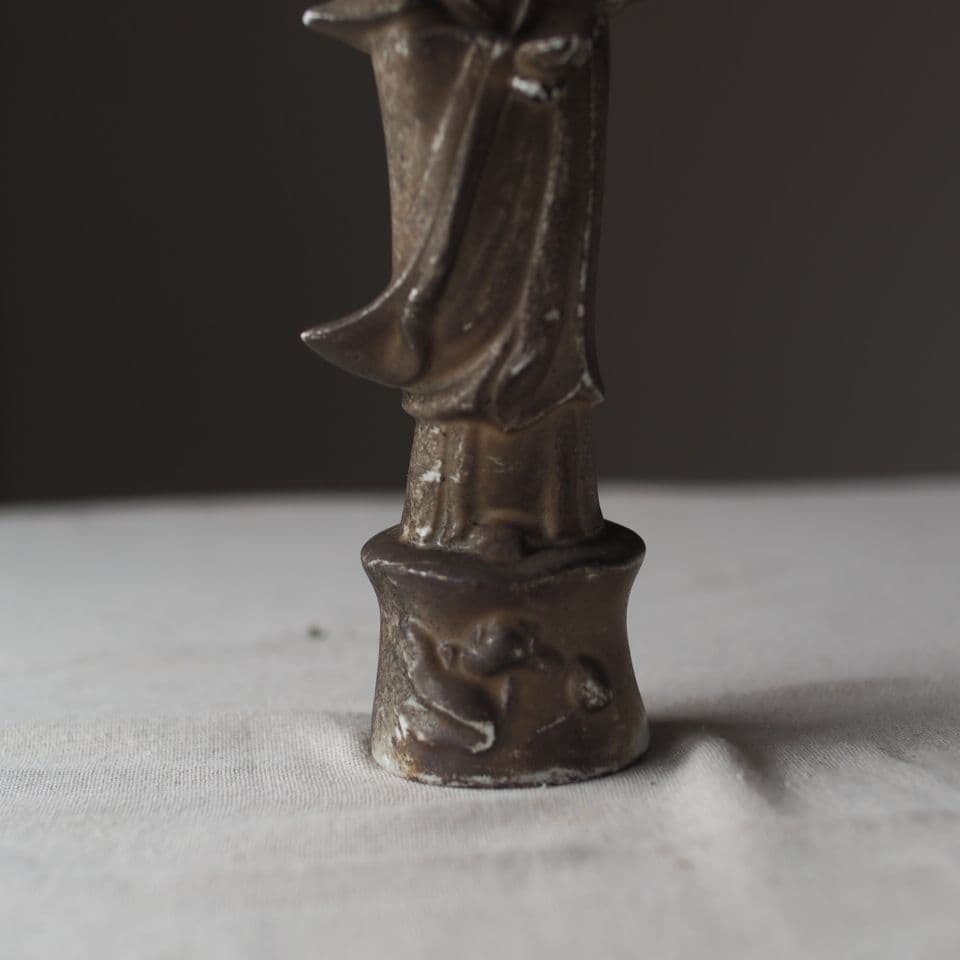 古い白磁の観音菩薩像 古道具 骨董 古美術