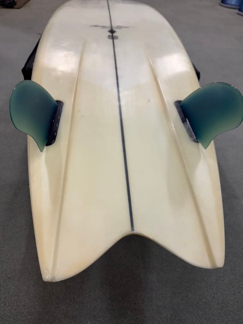 【早い者勝ち！！】BOTTOM LINE Fish サーフボード 6'9\"