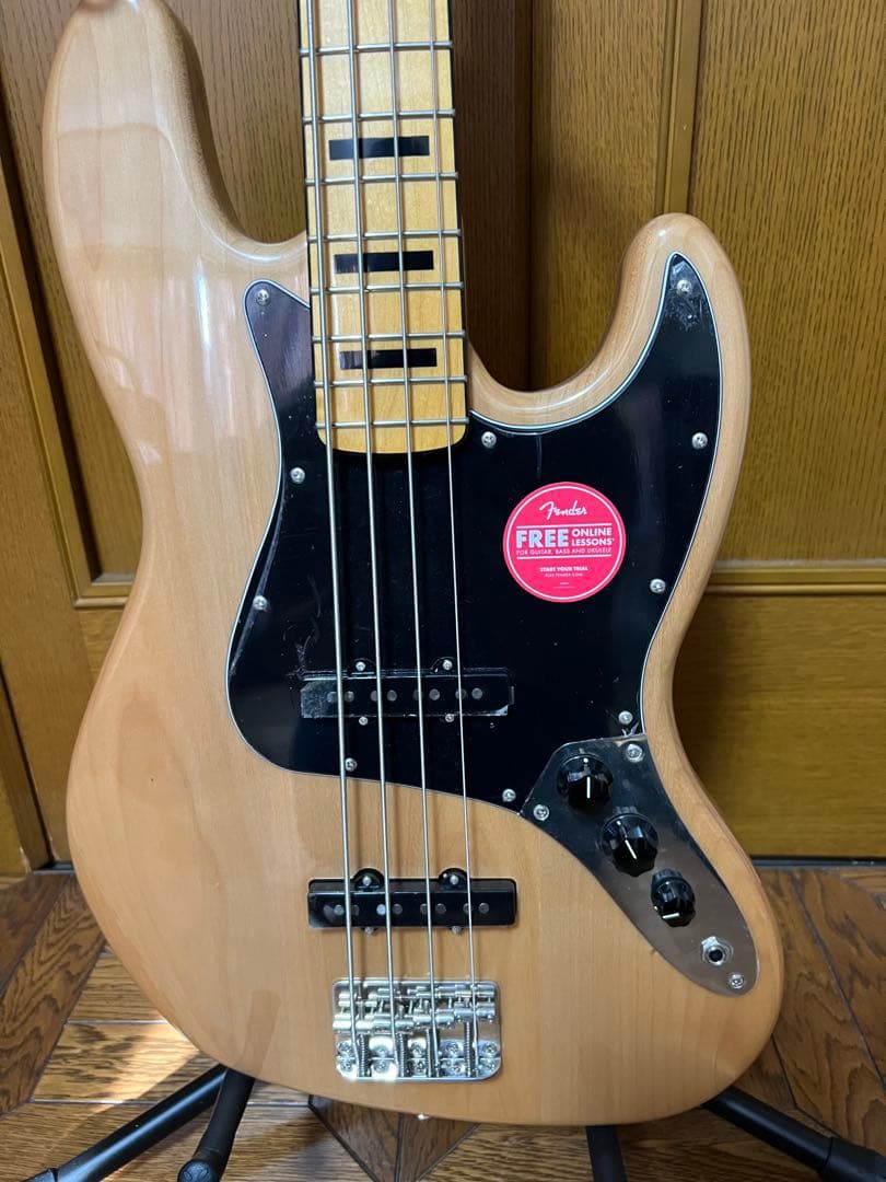 新品未使用Squier Classic Vibe ’70s Jazz Bass