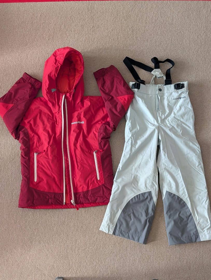 mont-bell スキーウェア 上下セット赤　１１０