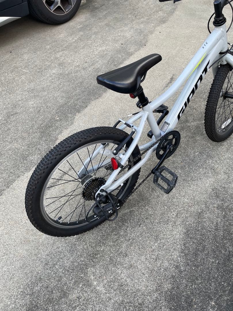 GIANT 子供用自転車 20インチ XTC