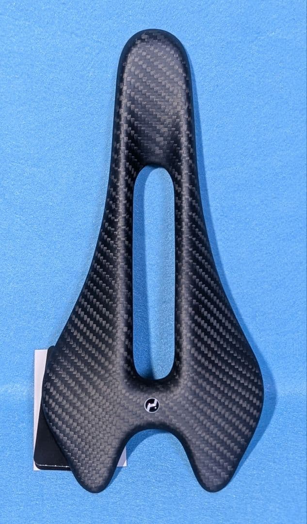 Plselis　超軽量カーボンサドル