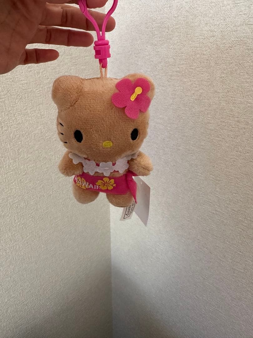 新品　ハワイ限定　日焼けキティ　マイメロ　クロミ　キーホルダー　正規品