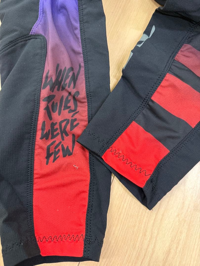 日本未入荷Fasthouse 上下セット VICTORY OR DEATH YM