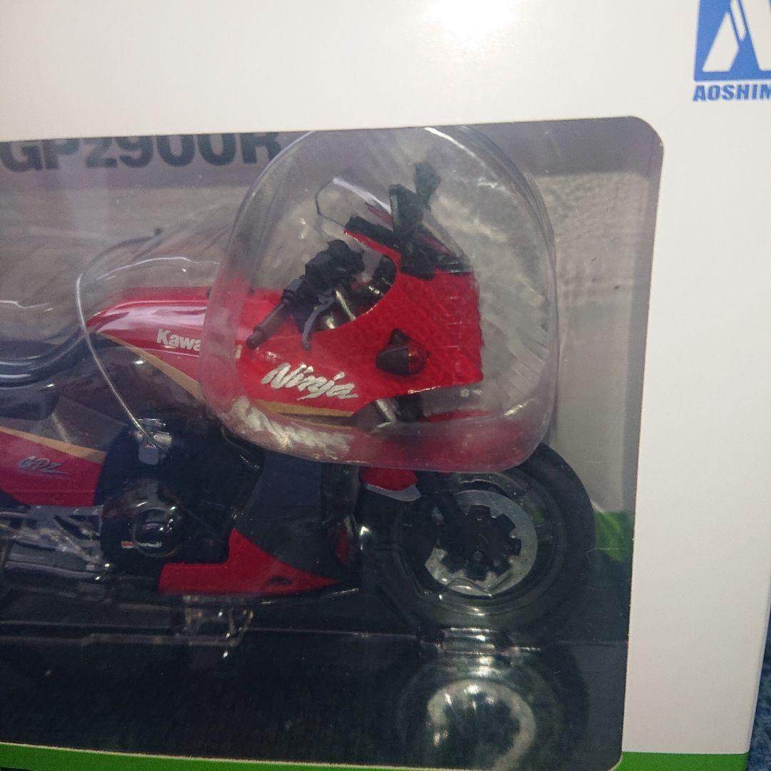 Kawasaki GPz900R 1/12スケールダイキャストバイク　赤/灰